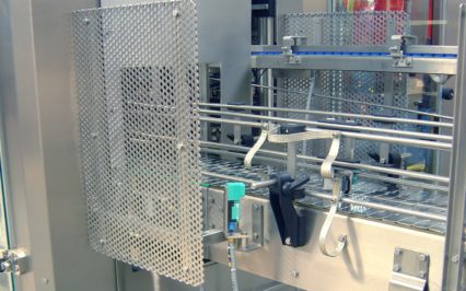 農(nóng)用化學(xué)品 – 灌裝封蓋機(jī)器，全密封艙 – RB Atex . Ex-Proof
